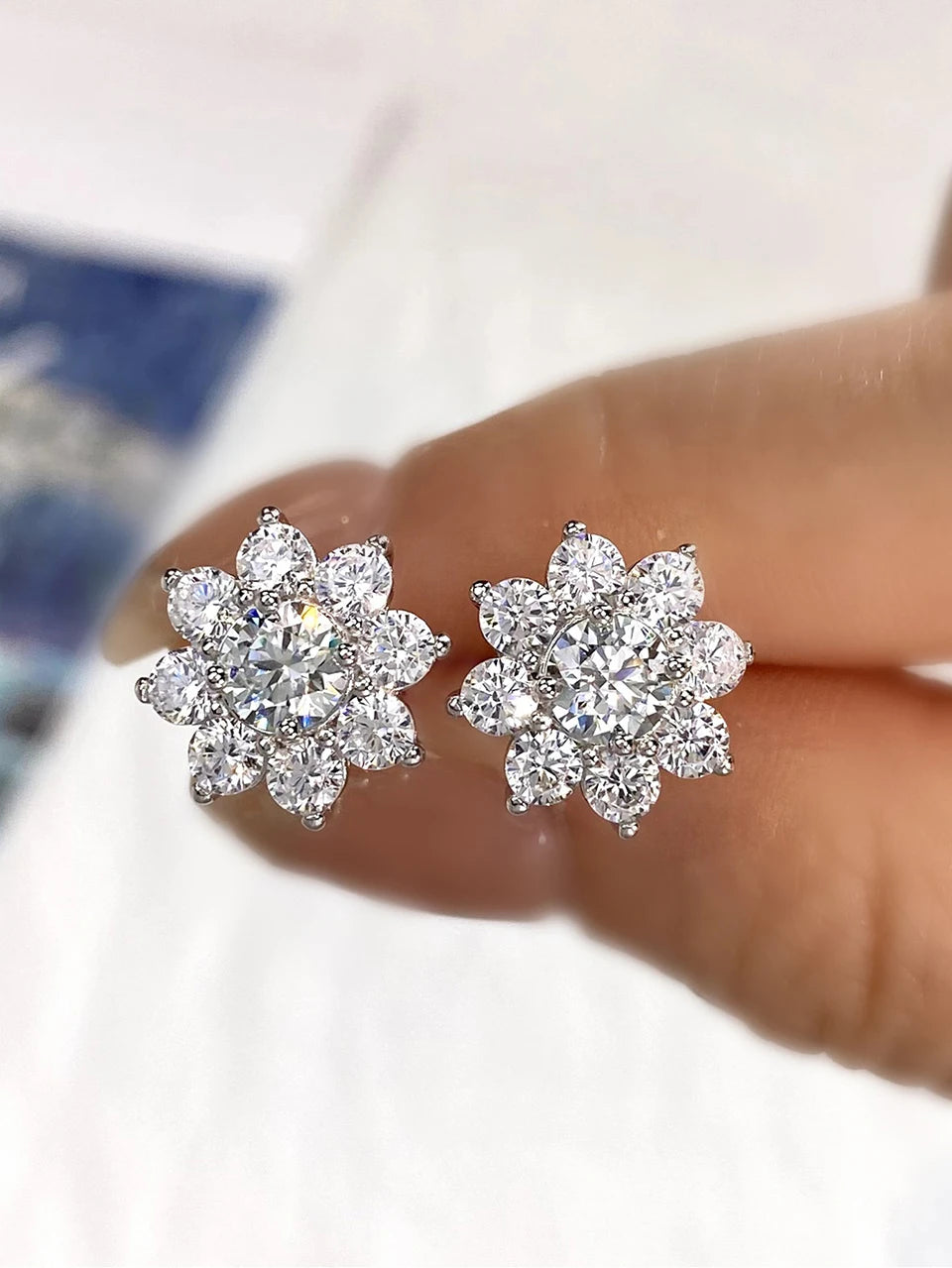 0.5Ct Flower Earrings Stud