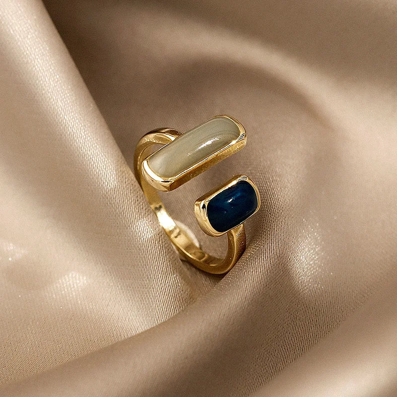 Gold Simple Retro Rectangle Ring