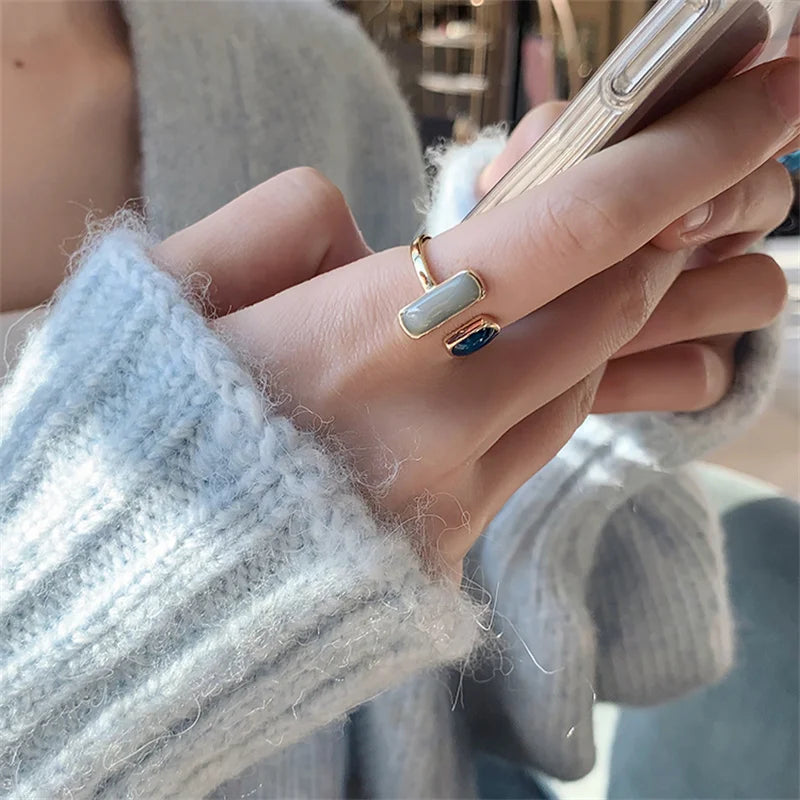 Gold Simple Retro Rectangle Ring