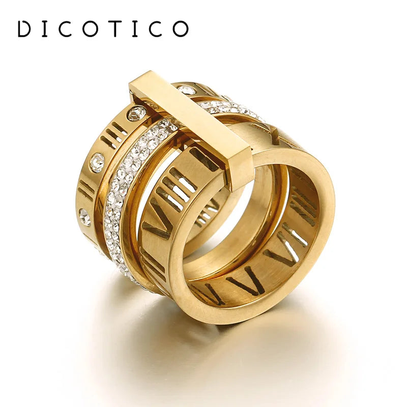 Minimalist Gold Wedding Band