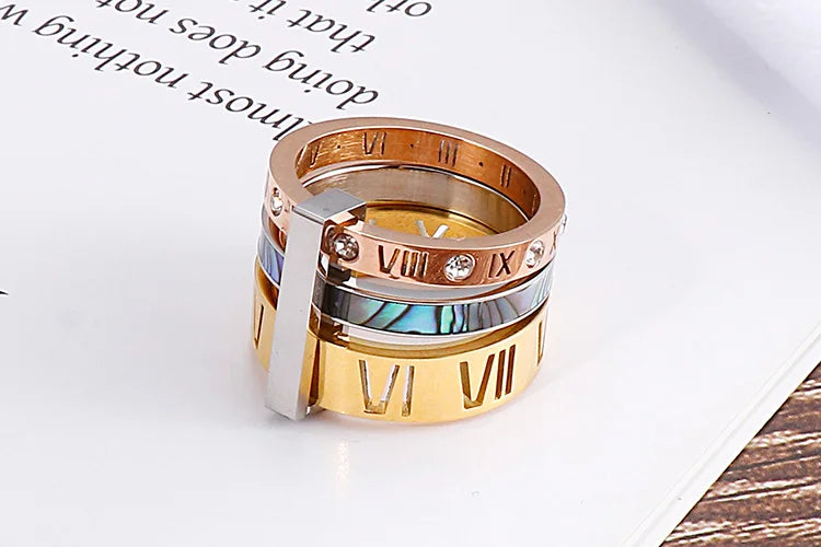 Minimalist Gold Wedding Band