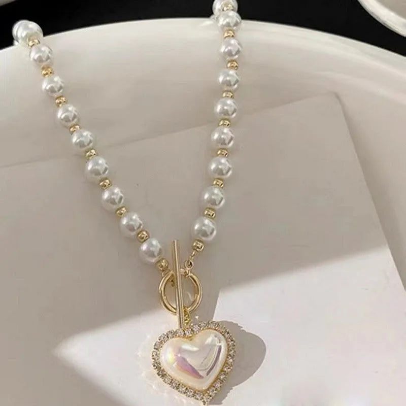 Elegant Pearl Wedding Necklace