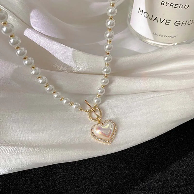 Elegant Pearl Wedding Necklace