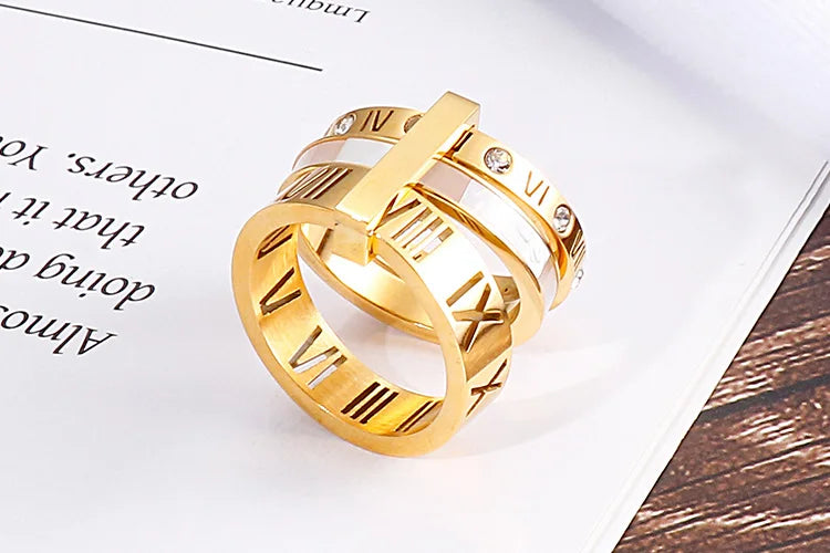 Minimalist Gold Wedding Band