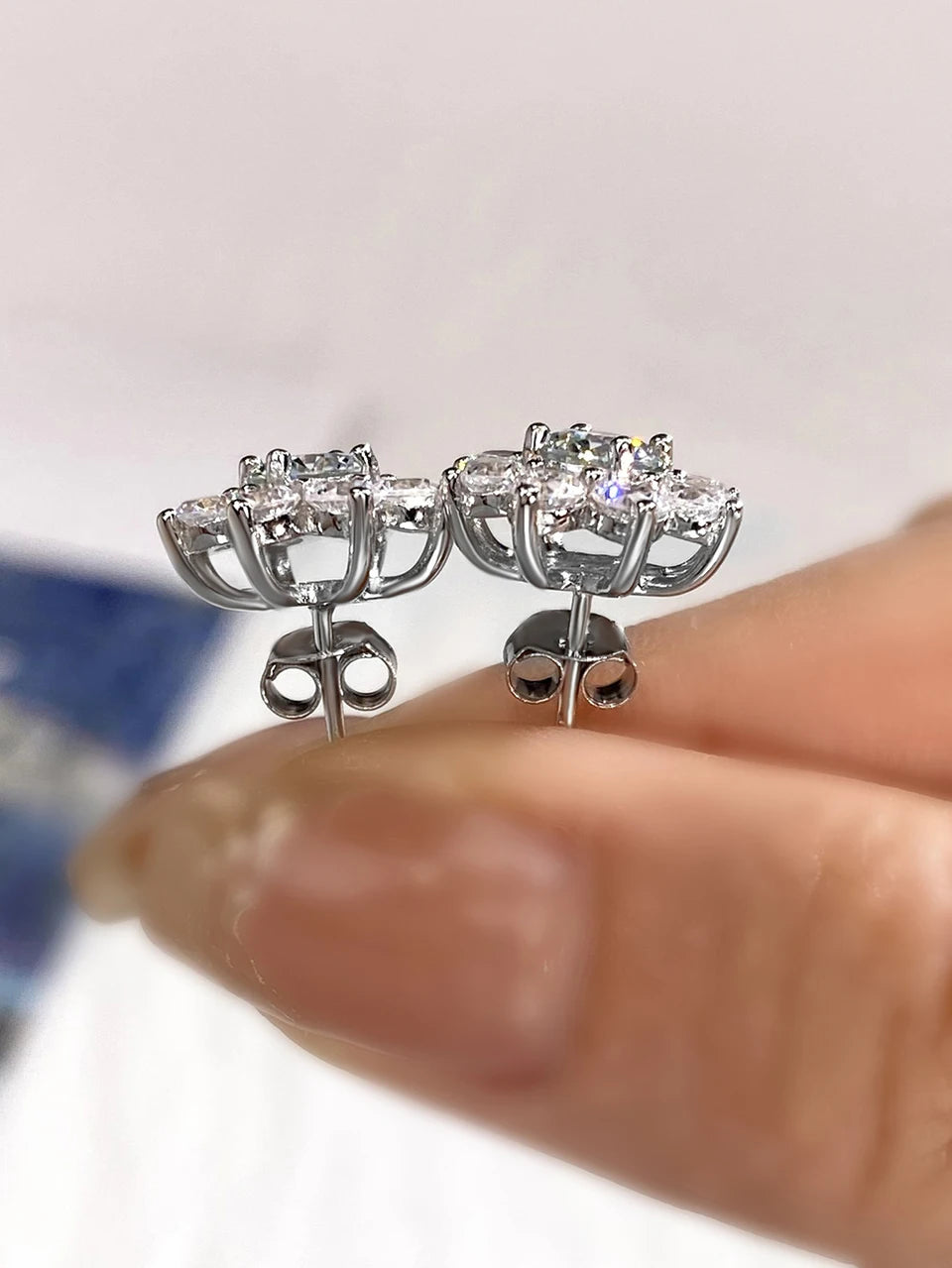 0.5Ct Flower Earrings Stud