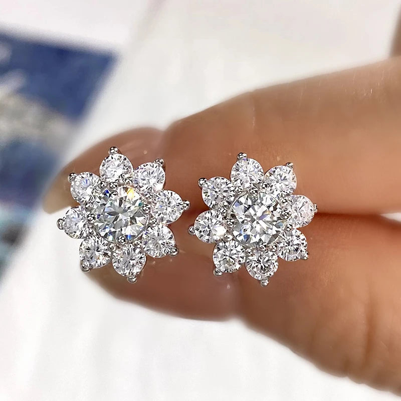 0.5Ct Flower Earrings Stud