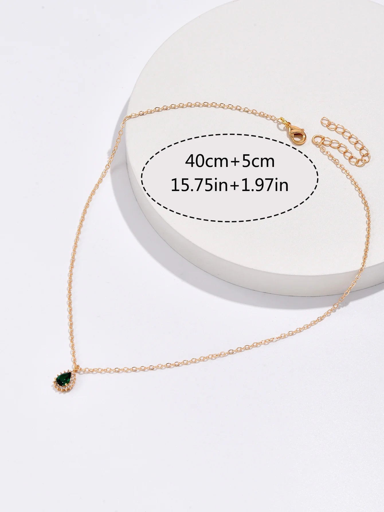 Gold Necklace Teardrop Emerald Diamond